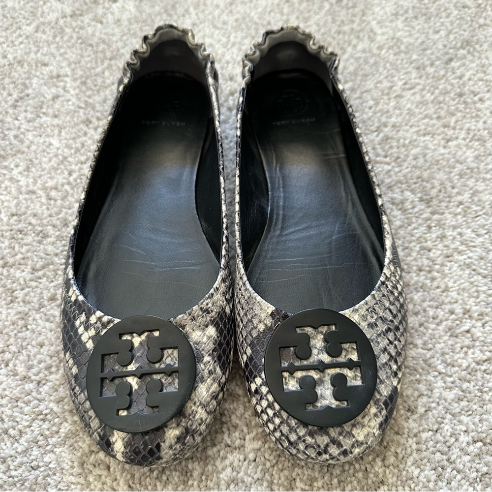 EUC Tory Burch Minnie Snakeskin Flats - 9M